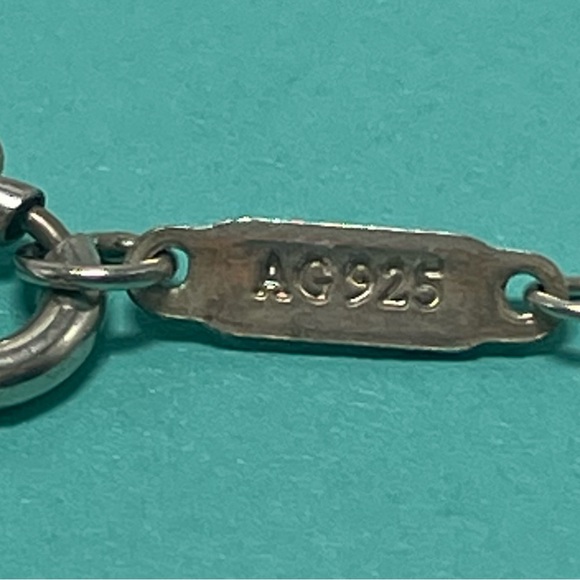 Tiffany & Co. mini double heart necklace in silver - Picture 9 of 9